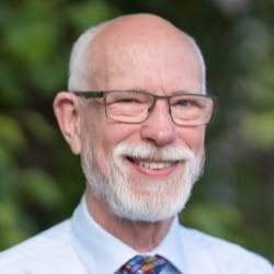 Headshot of Neil Owen