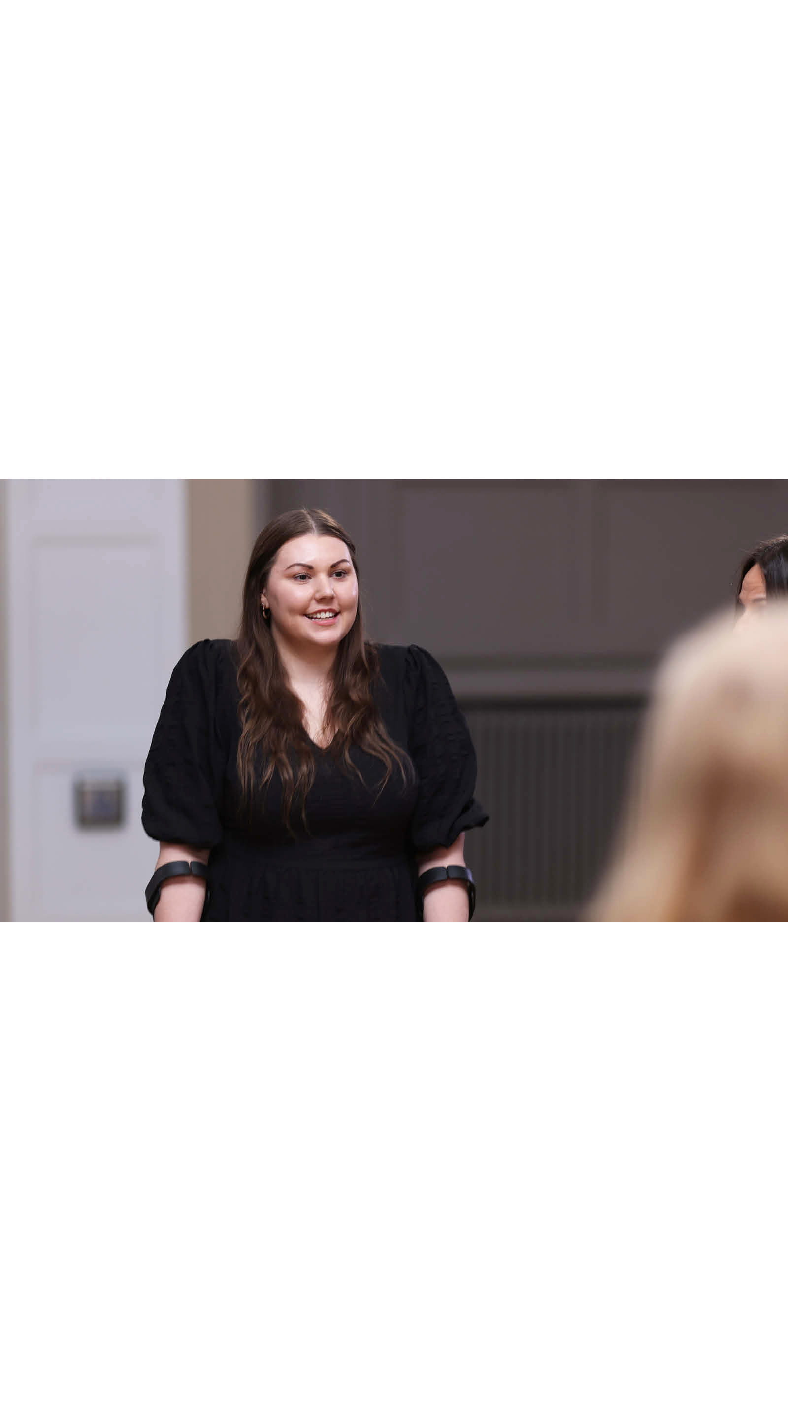 Belonging junior main