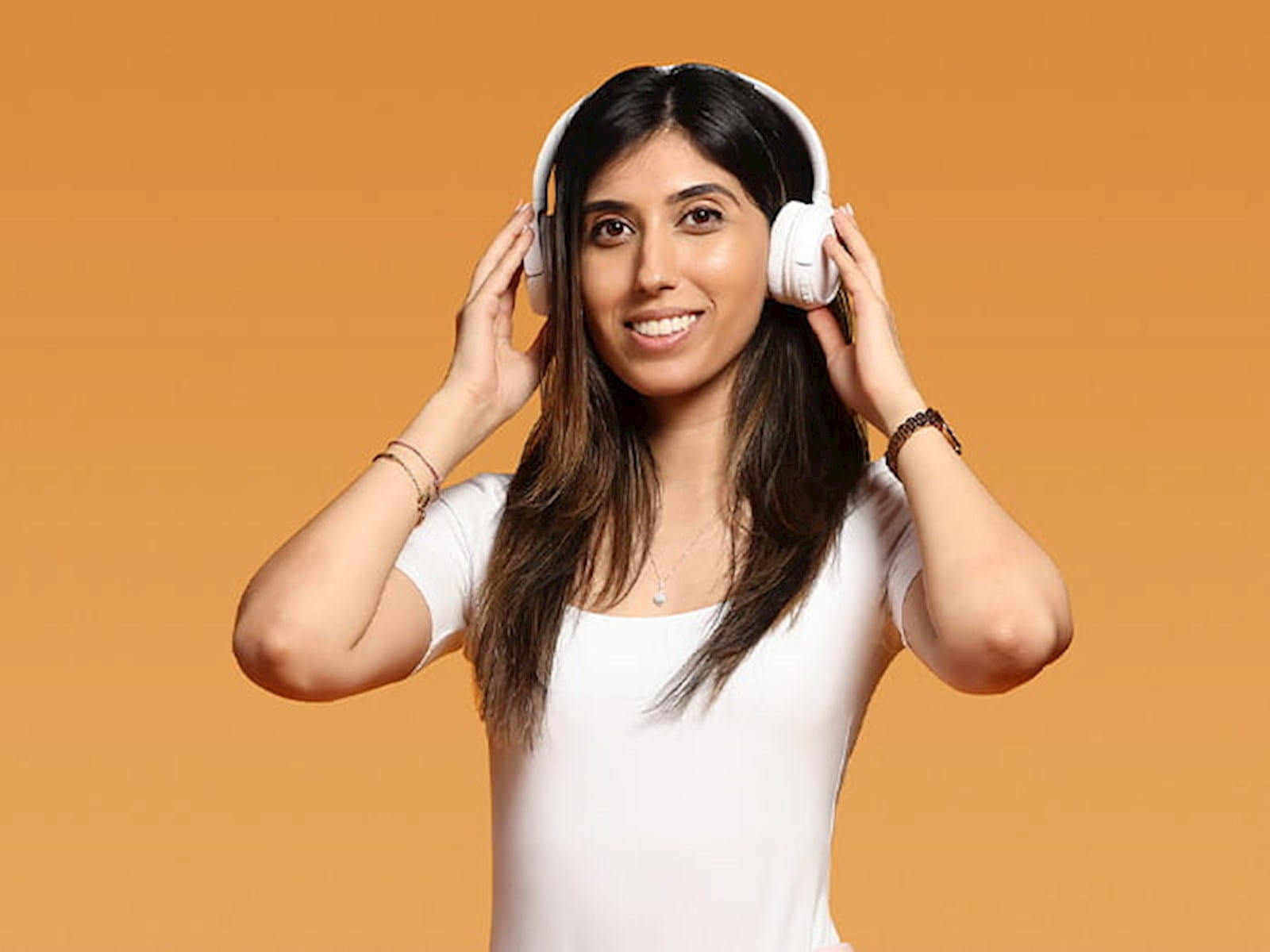  Audit professional and accountancy influencer Jag Dhaliwal ACA ICAEW Student Insights podcast wearing white headphones