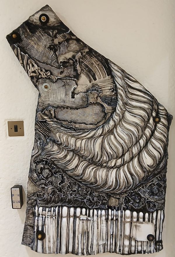 Picture of a frieze on a wall