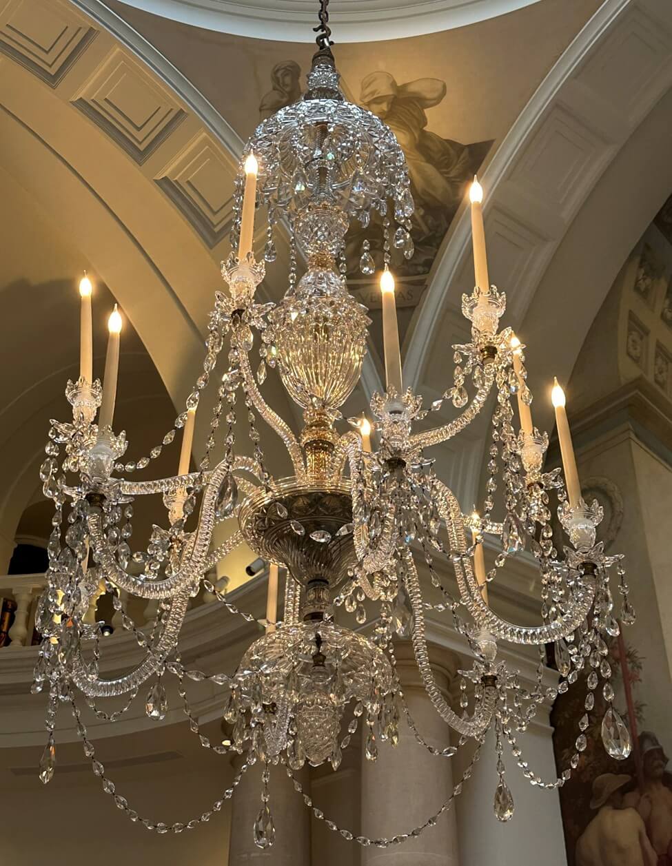 a picture of an ornate  chandelier