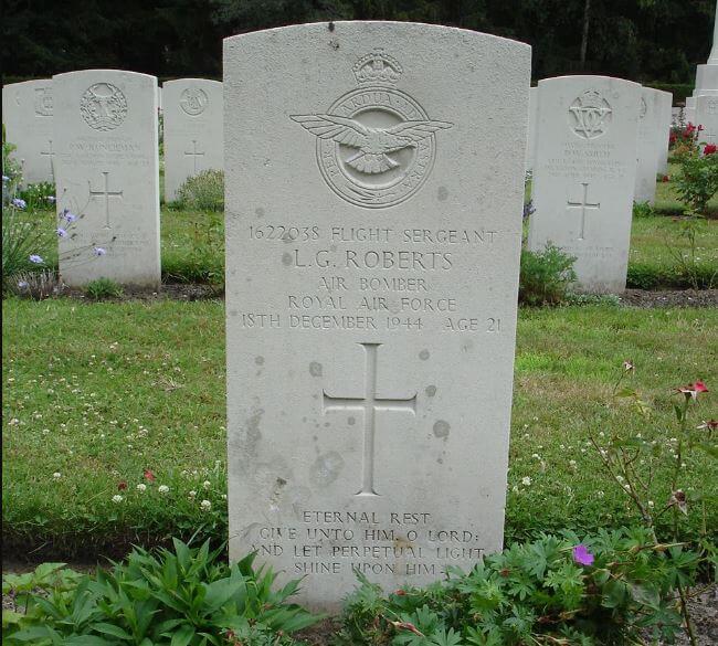 A picture of a gravestone