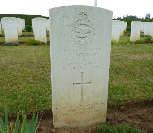 A picture of a gravestone