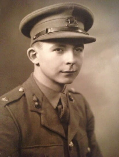 Picture of a young man in World War 2 officer's uniform