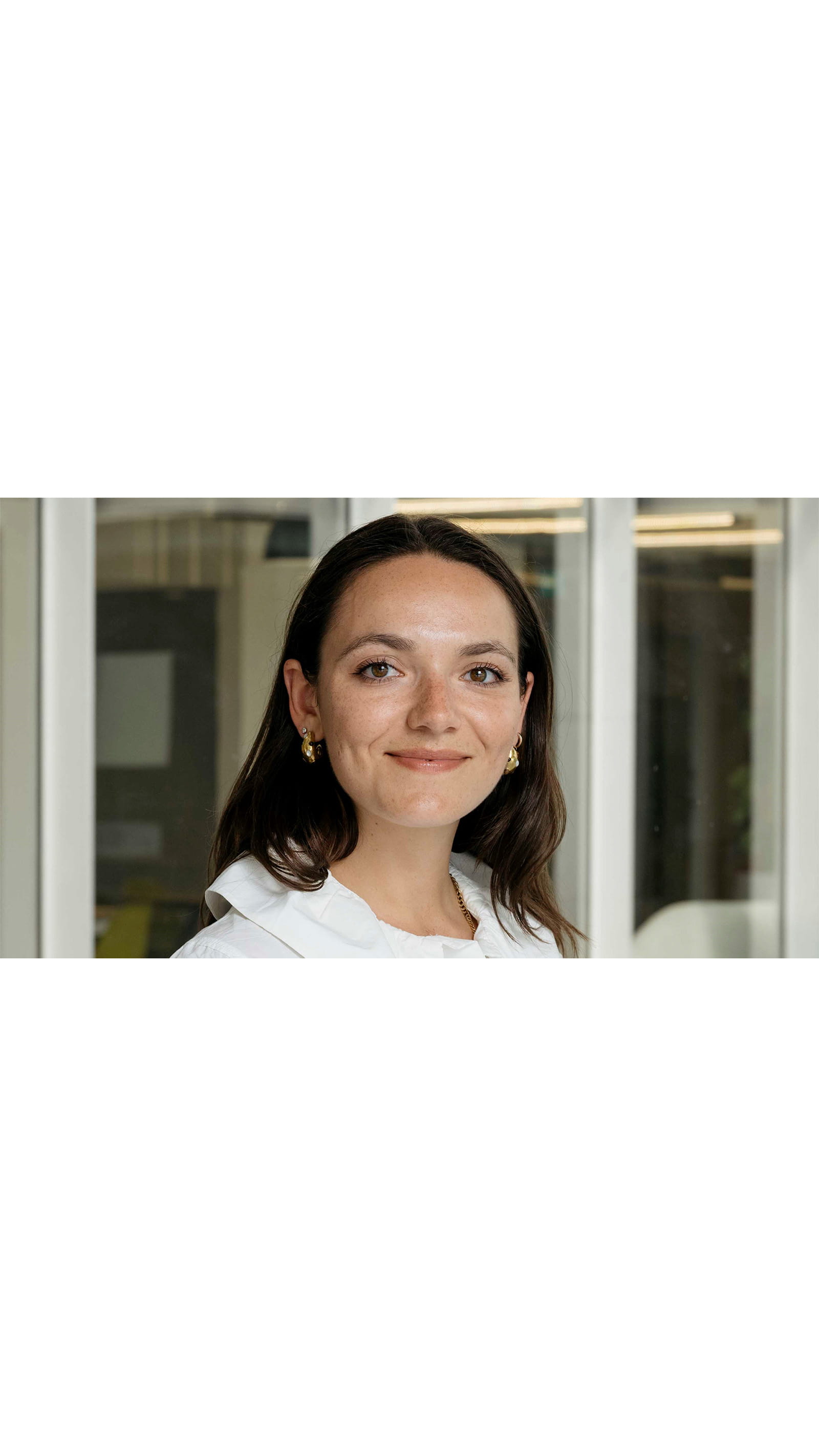 Flora Foreman supervisor transaction advisory services haysmacintyre young woman