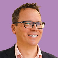 Headshot of Guy Blackburn