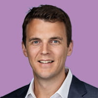 Jonny Bethell headshot