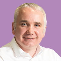 Headshot of Chris Hird