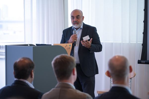 Mo Merali at Sell-side carve-outs report launch