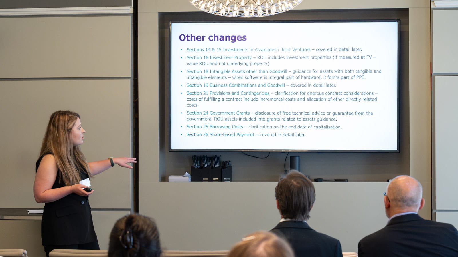 Irina Hughes, Financial Reporting Advisory Director, Johnston Carmichael speaking at ICAEW Corporate Reporting Conference 2025